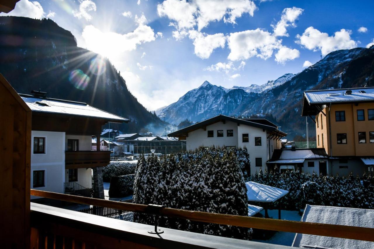 Boutique Hotel Pinzgauerhof Kaprun Exterior photo